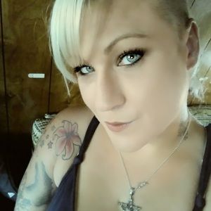 Meet your Posher, Nikki